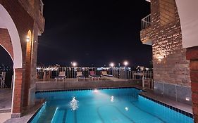 Blue Nile House